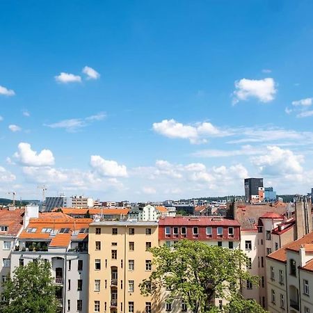 1 Bedroom Apartment With Terrace And Free Parking Near Metro Prague Luaran gambar